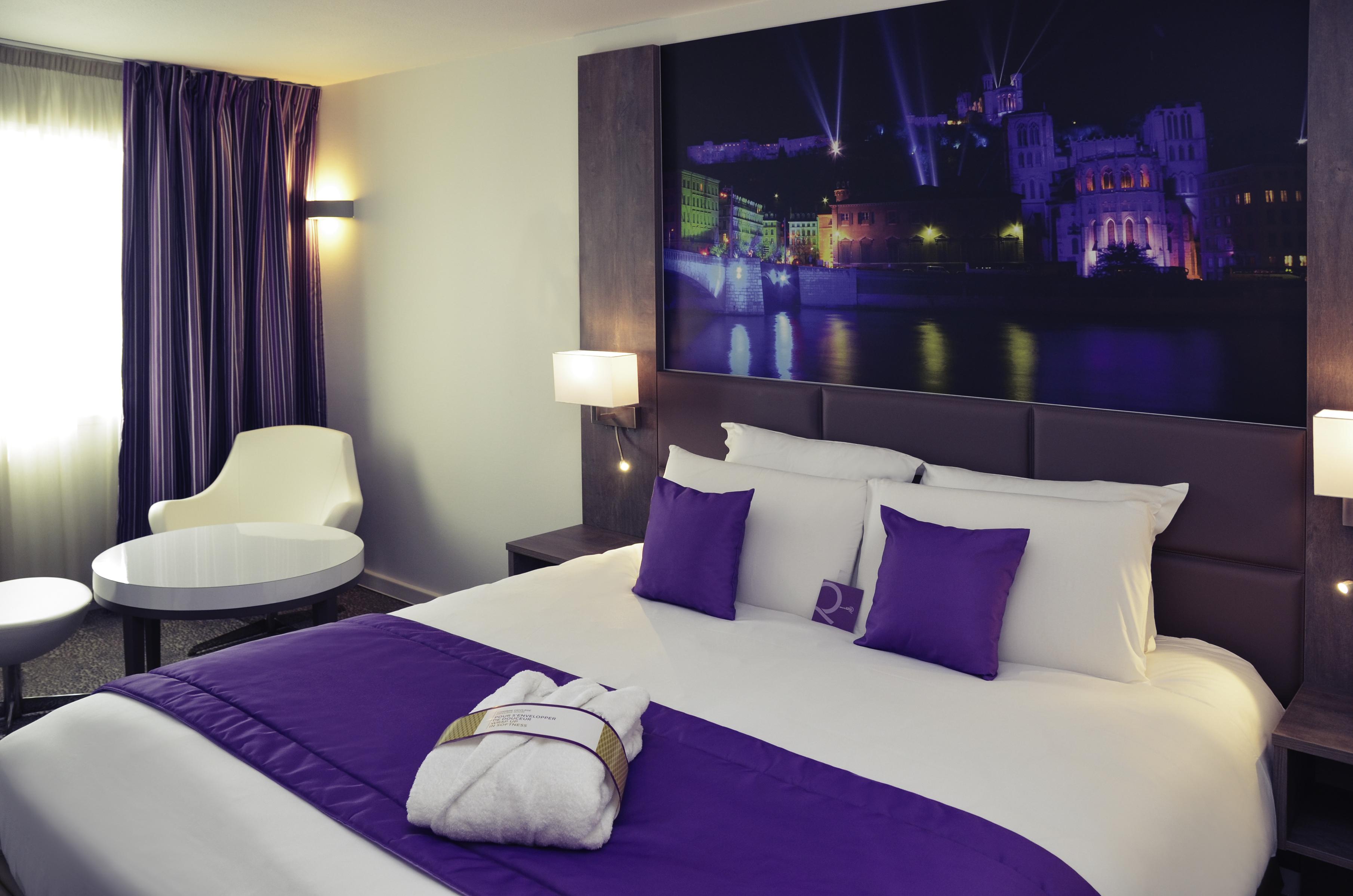 Mercure Lyon Est Шапоне Экстерьер фото